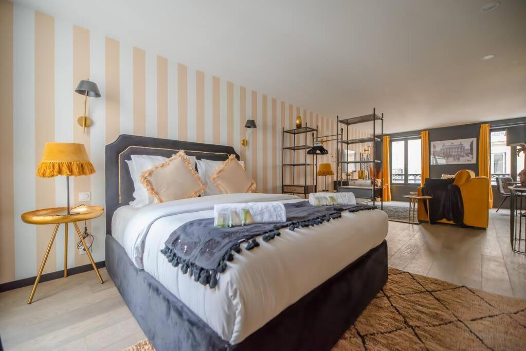 Monsieur Montmartre - Moulin Rouge Residence Paris Extérieur photo